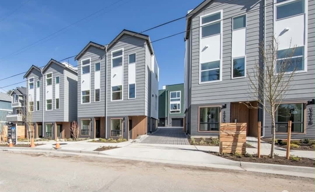 12312 14th Avenue NE #B, Seattle, WA 98125